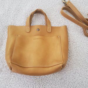 Portland Leather Mini Snap CB in Honeycomb, EUC